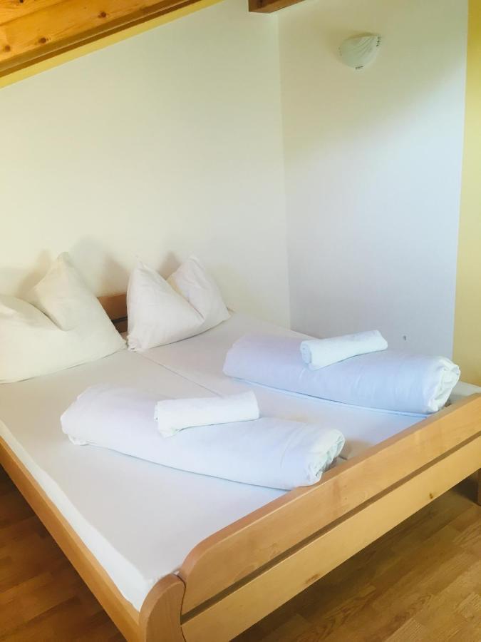 Omladinski Hotel Rostovo 布戈伊诺 外观 照片